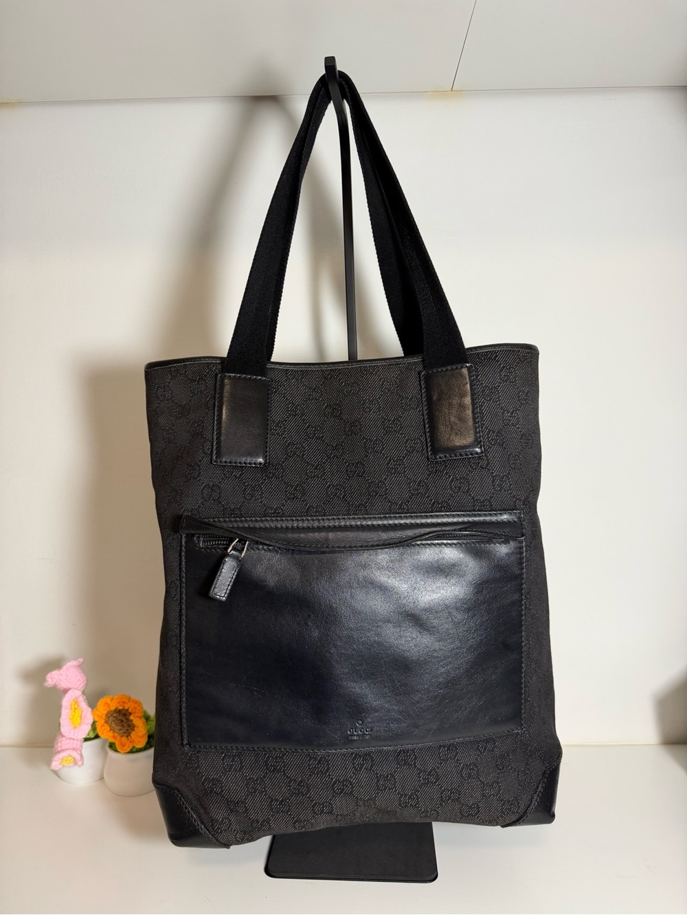 Gucci GG Canvas 180450 Black Tote Bag